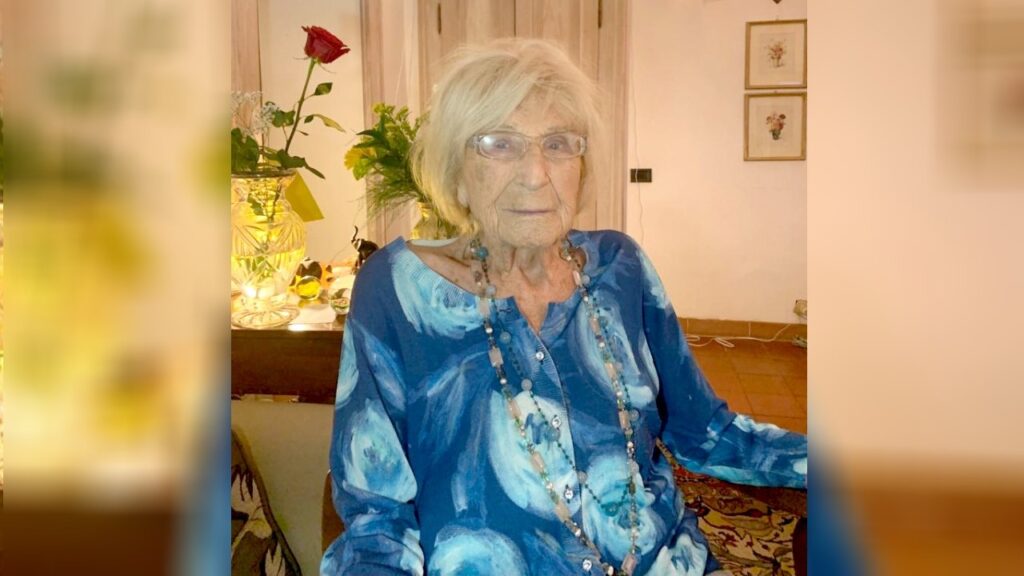 E sono 103 candeline per l’ultracentenaria nonna Vivi