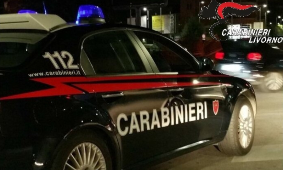 Tentato furto in un supermercato: denunciati due giovani di 19 anni