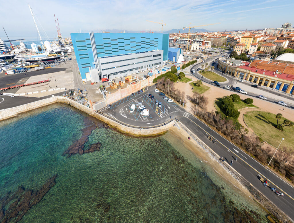 Revocato il divieto di balneazione alla Terrazza Mascagni, San Jacopo e Amerigo Vespucci